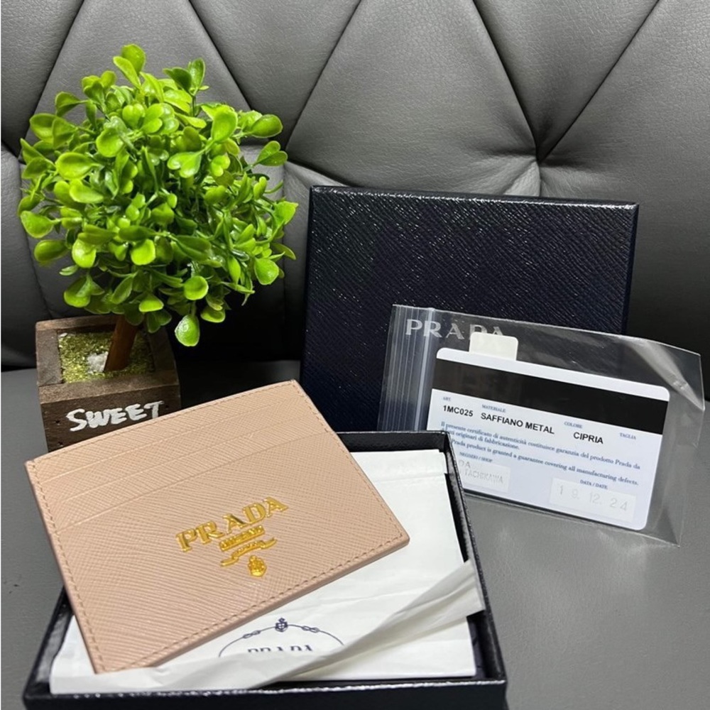 Prada Leather Saffiano Card Holder